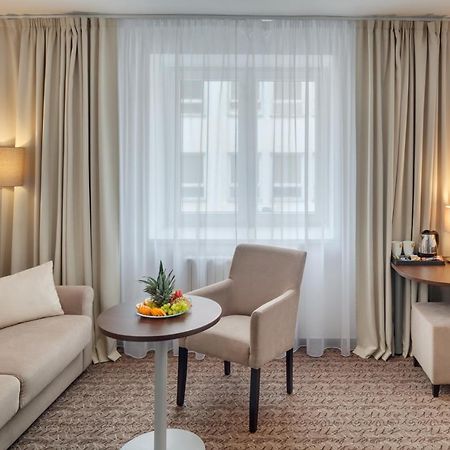 Hotel Atlas Benesov  Eksteriør bilde
